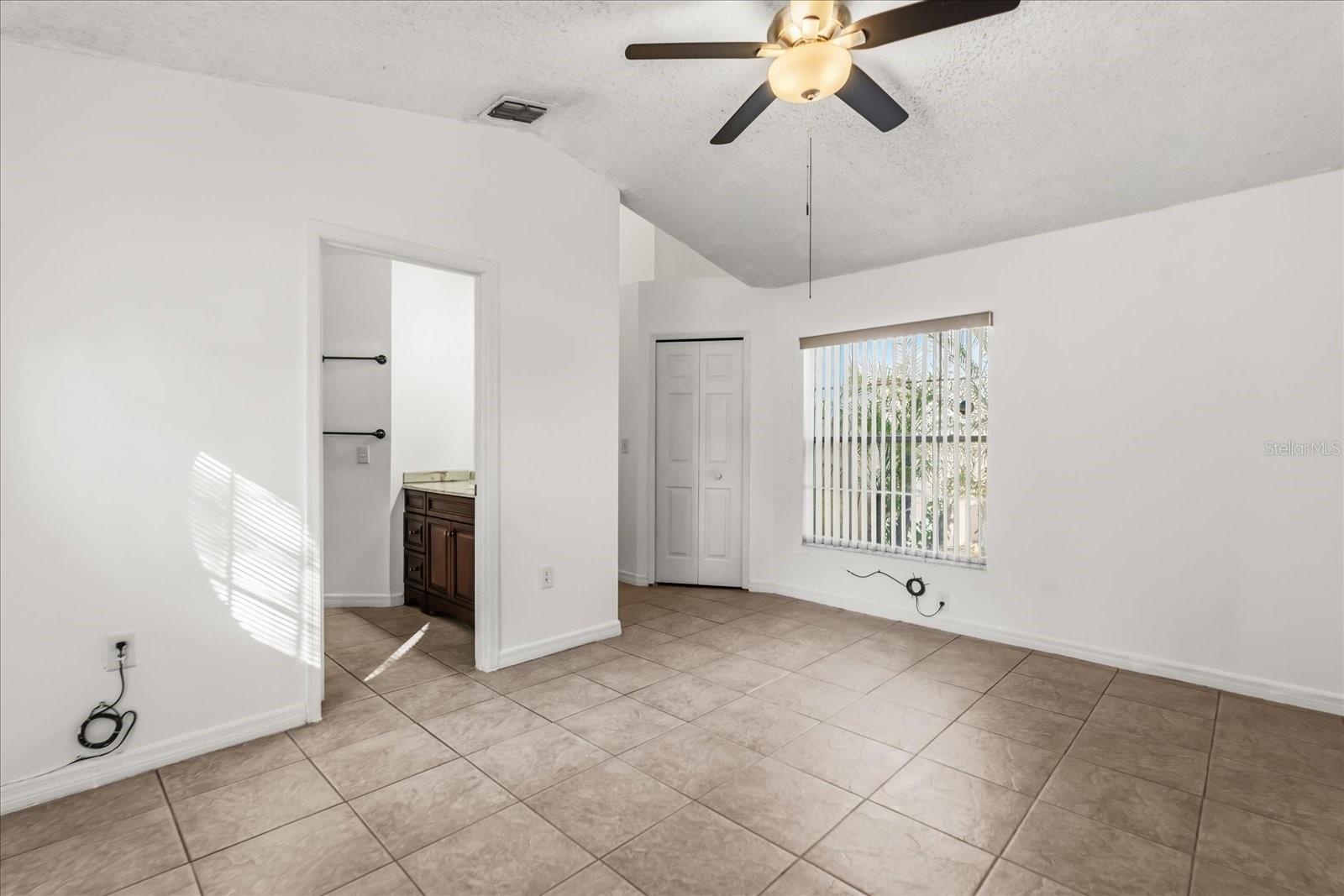 Image 14 of 23 For 1621 Emily Court