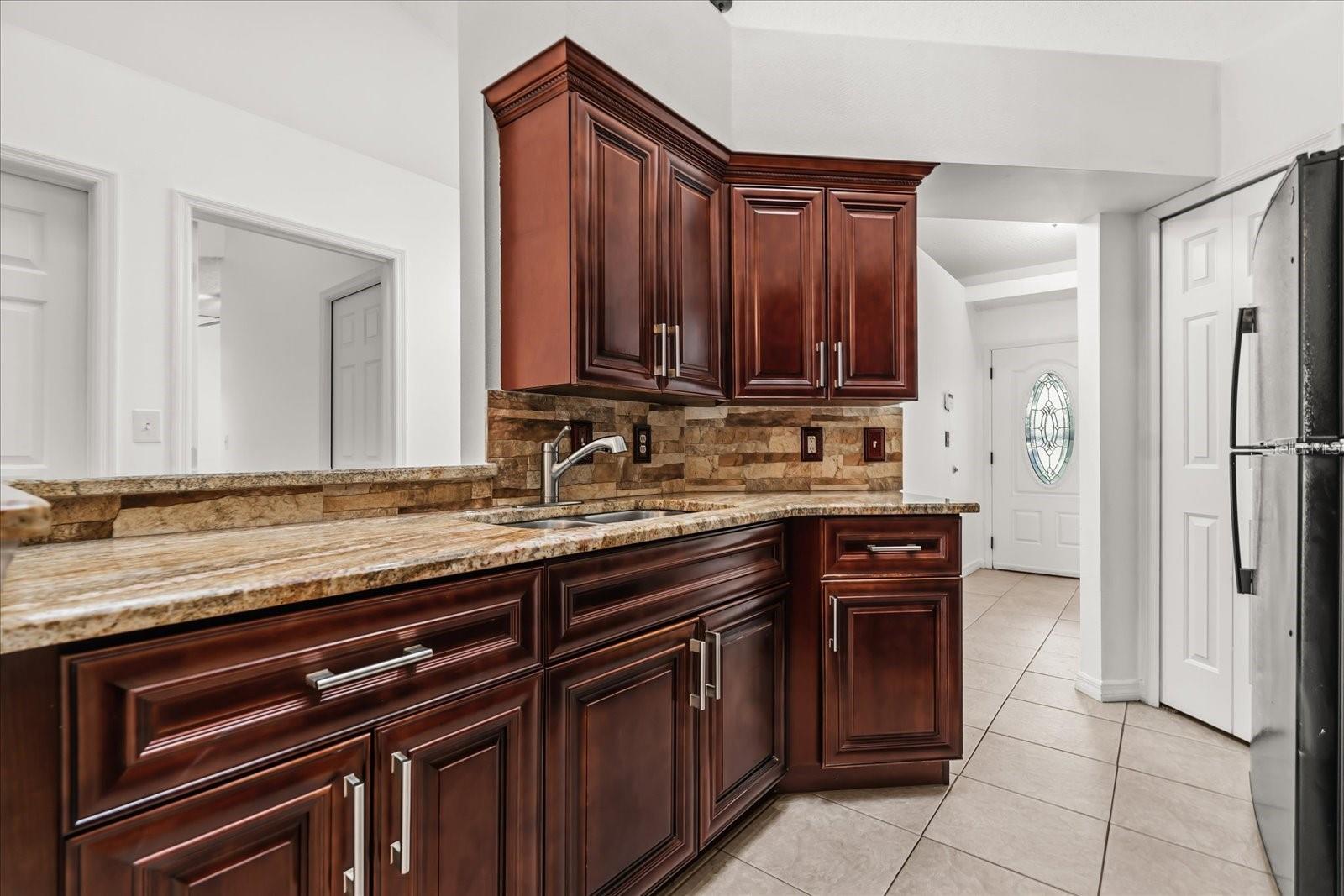 Image 6 of 23 For 1621 Emily Court