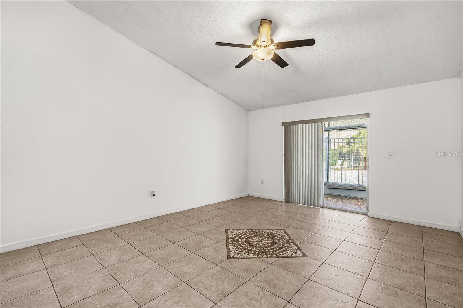 Image 8 of 23 For 1621 Emily Court