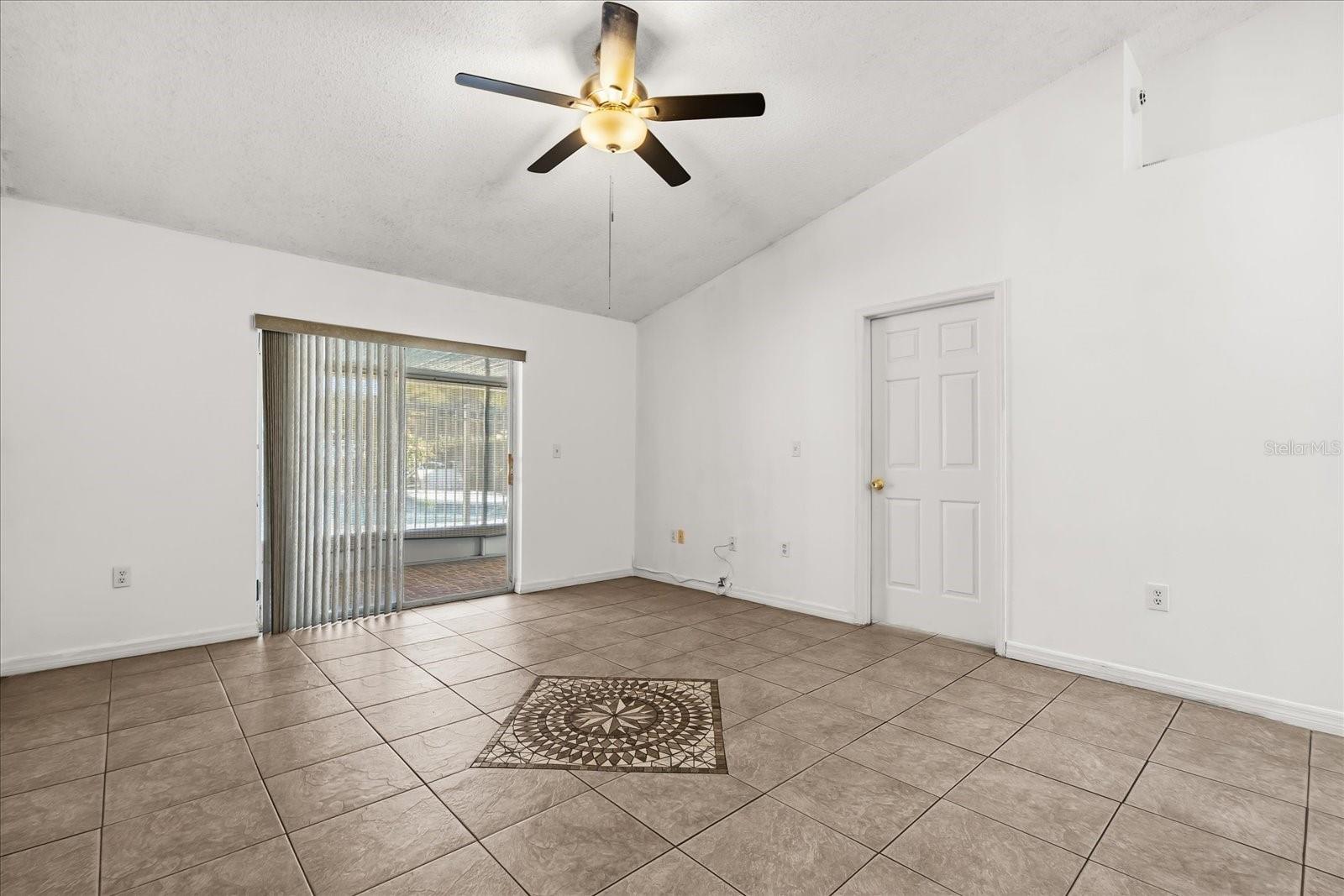 Image 9 of 23 For 1621 Emily Court