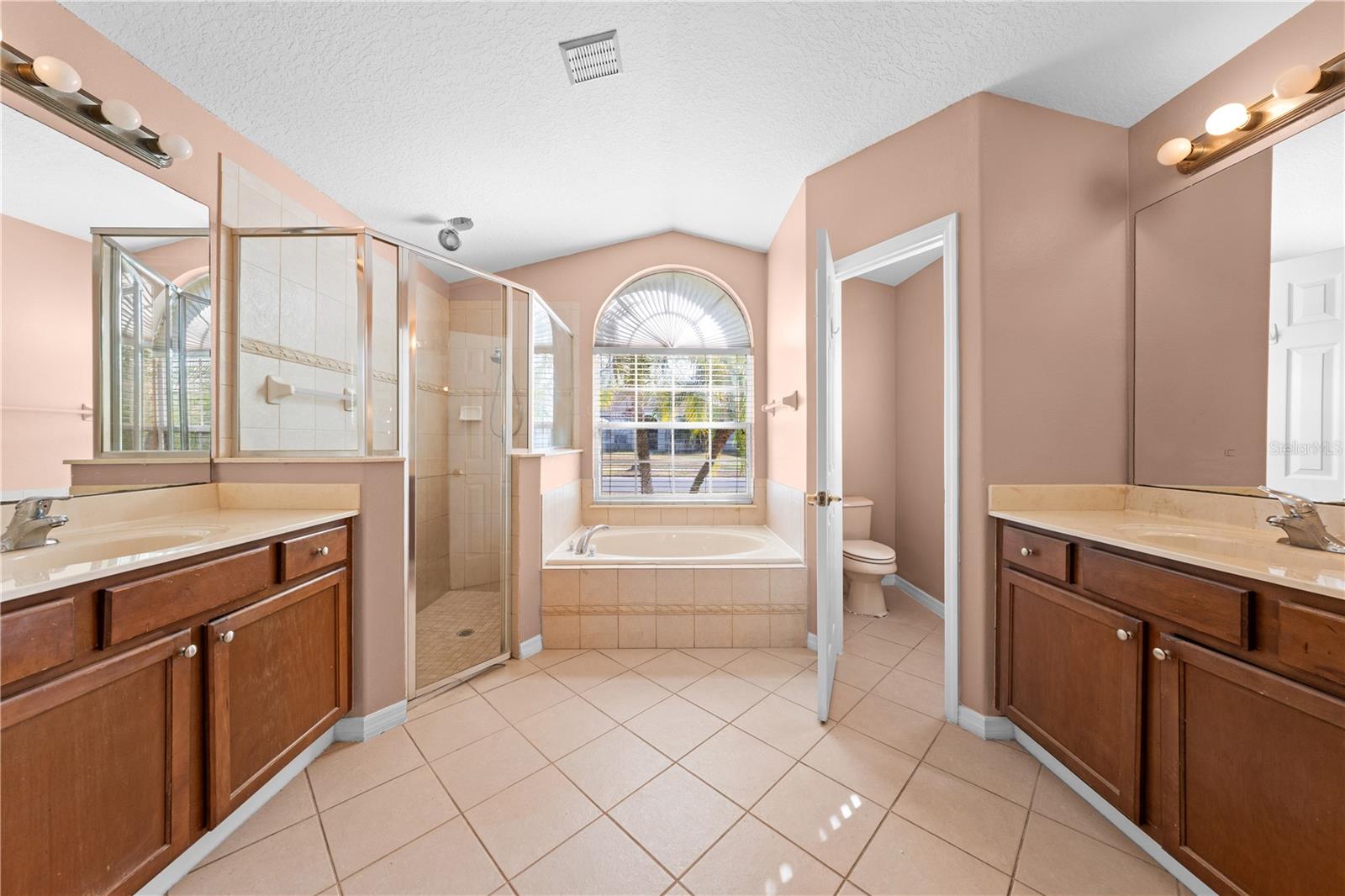 Image 14 of 33 For 4649 Huron Bay Circle