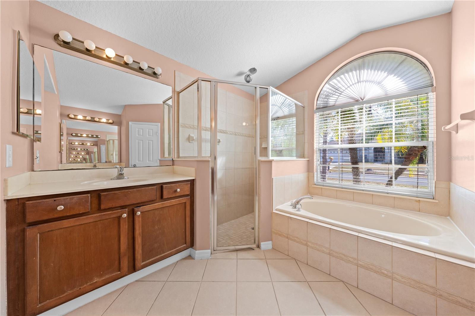 Image 15 of 33 For 4649 Huron Bay Circle