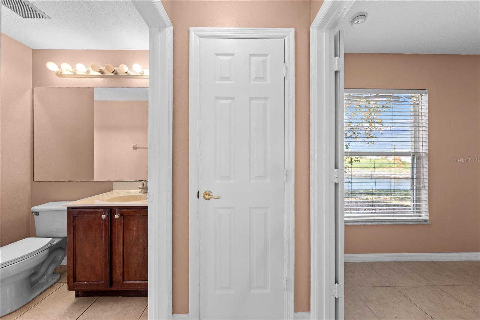 Image 19 of 33 For 4649 Huron Bay Circle