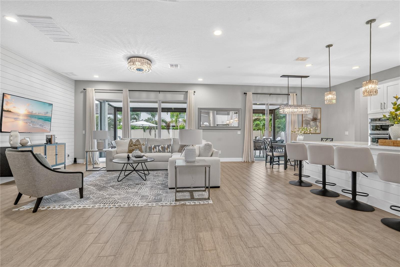 Image 17 of 97 For 16636 Broadwater Avenue