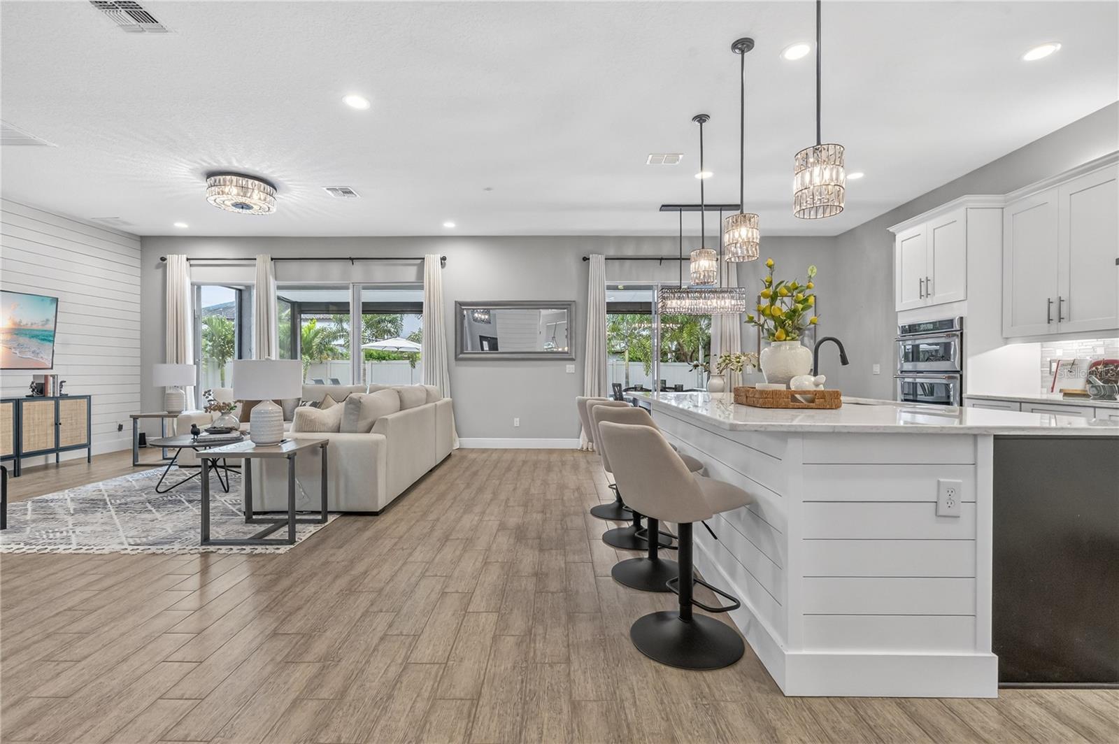 Image 20 of 97 For 16636 Broadwater Avenue