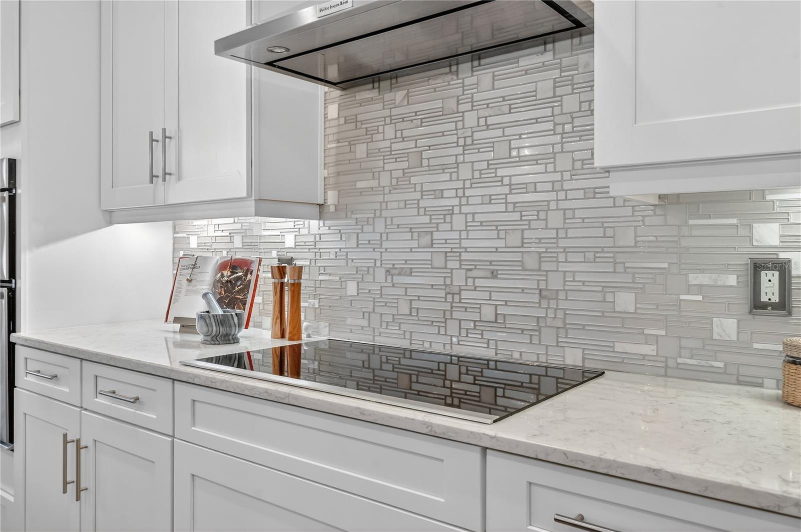 Image 24 of 97 For 16636 Broadwater Avenue