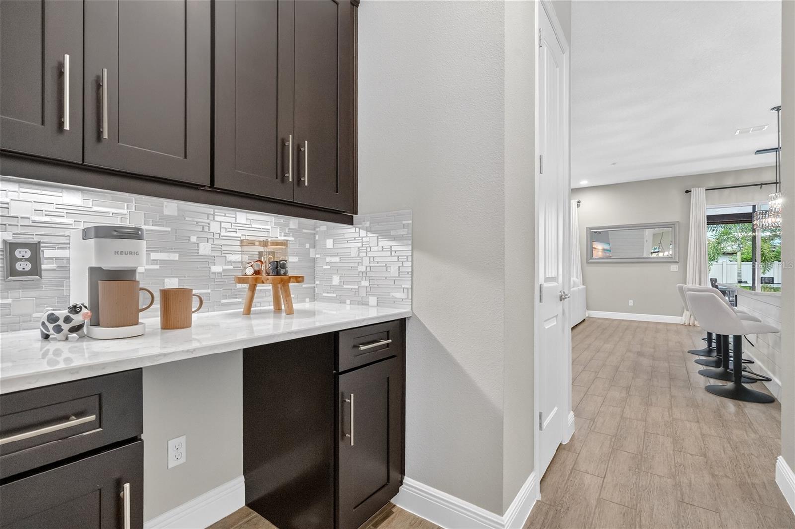 Image 27 of 97 For 16636 Broadwater Avenue