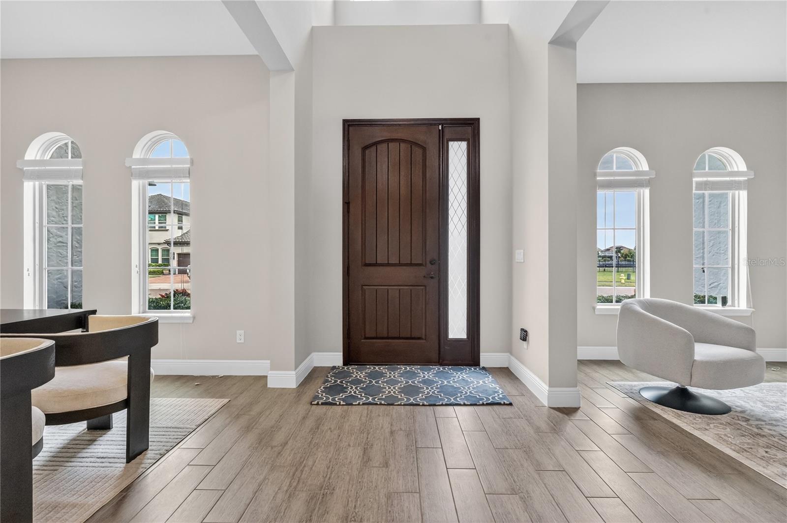 Image 5 of 97 For 16636 Broadwater Avenue