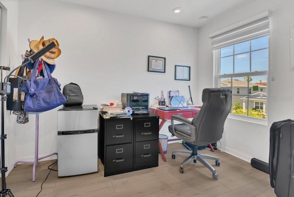 Image 15 of 32 For 5225 Tuscany Lane