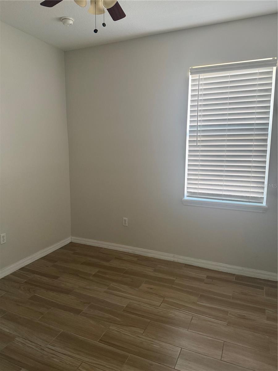 Image 10 of 18 For 2931 Saint Clair Street