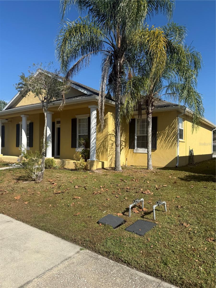 Image 2 of 18 For 2931 Saint Clair Street