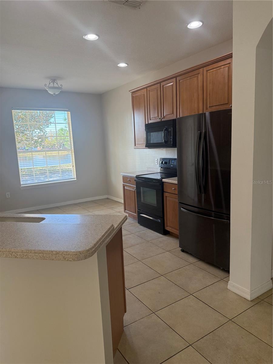 Image 7 of 18 For 2931 Saint Clair Street