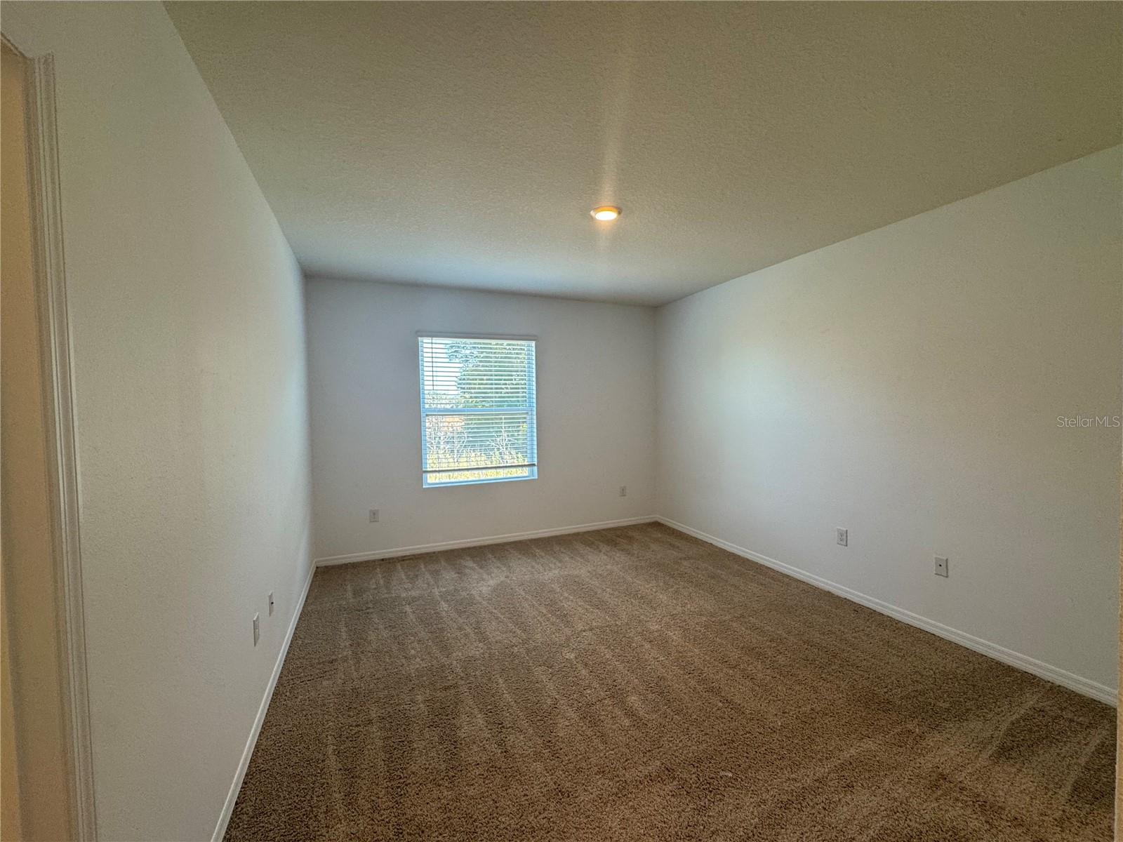 Image 14 of 29 For 350 Feltrim Reserve