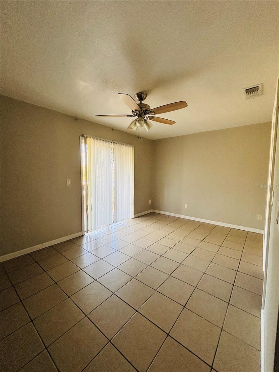 Image 15 of 47 For 28 Las Palmas Way