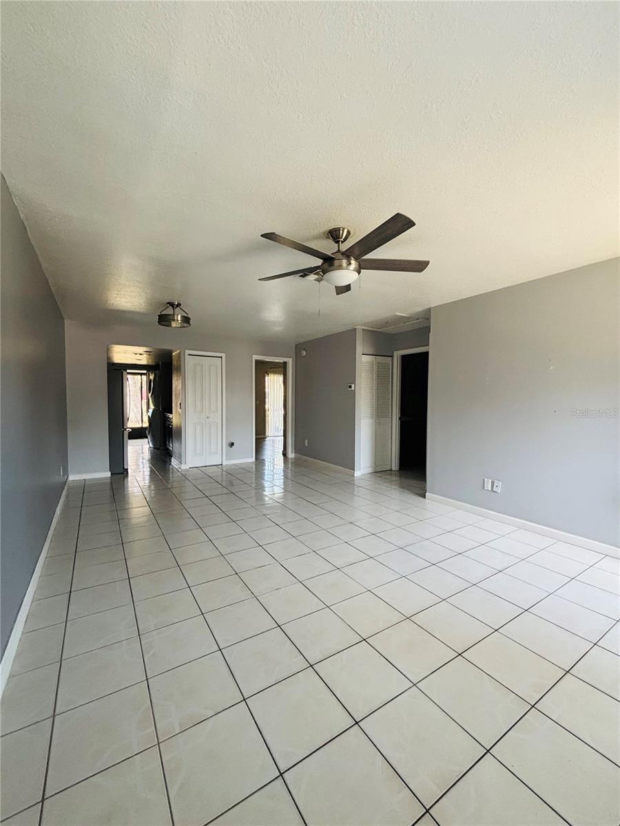 Image 19 of 47 For 28 Las Palmas Way