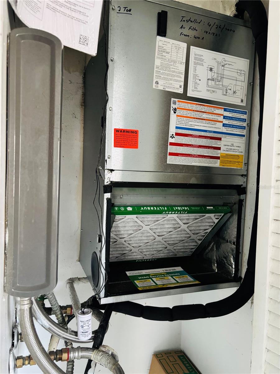 Image 20 of 47 For 28 Las Palmas Way