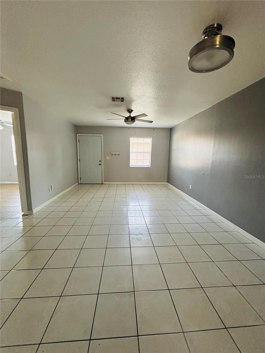 Image 28 of 47 For 28 Las Palmas Way