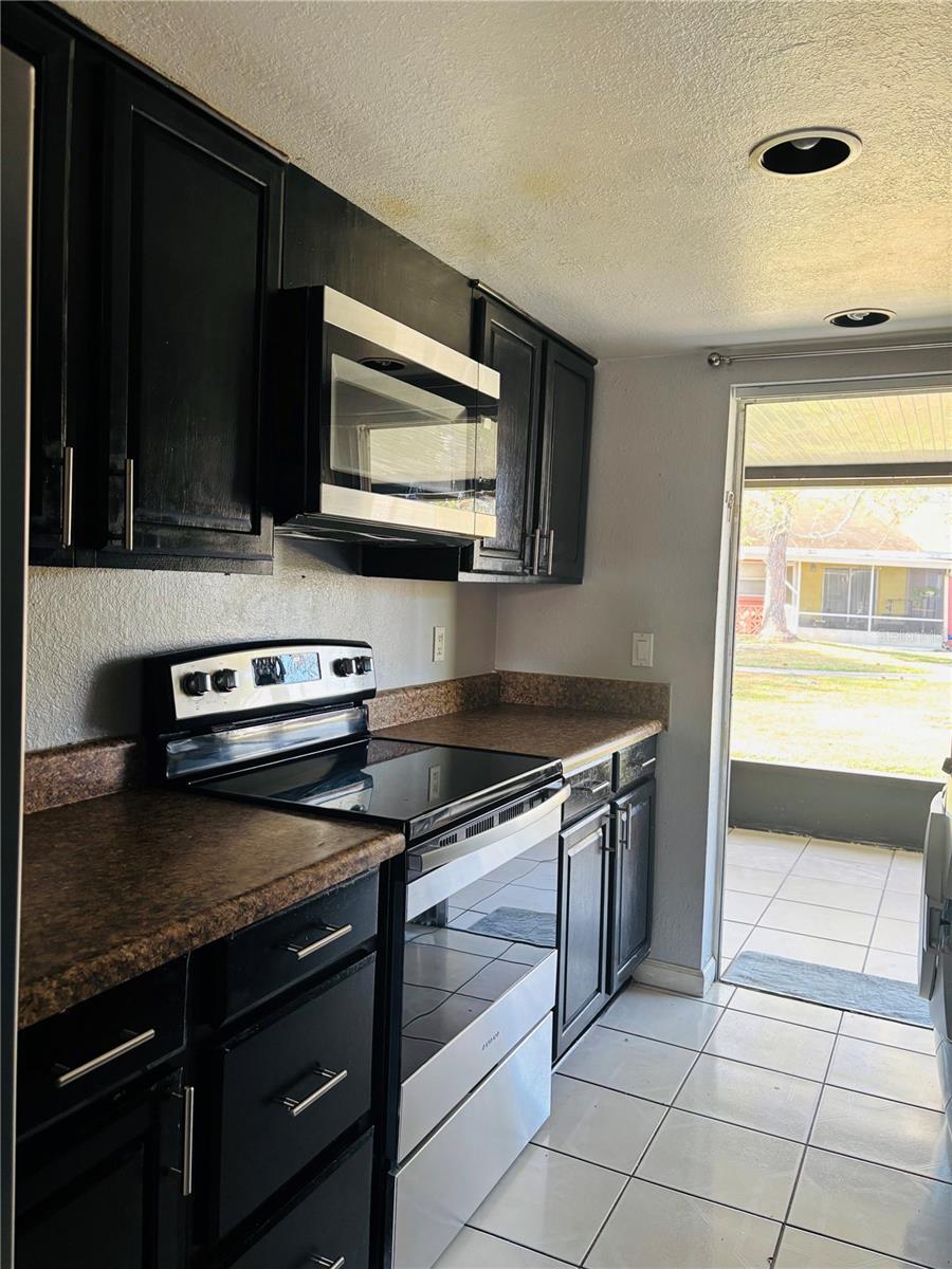 Image 31 of 47 For 28 Las Palmas Way