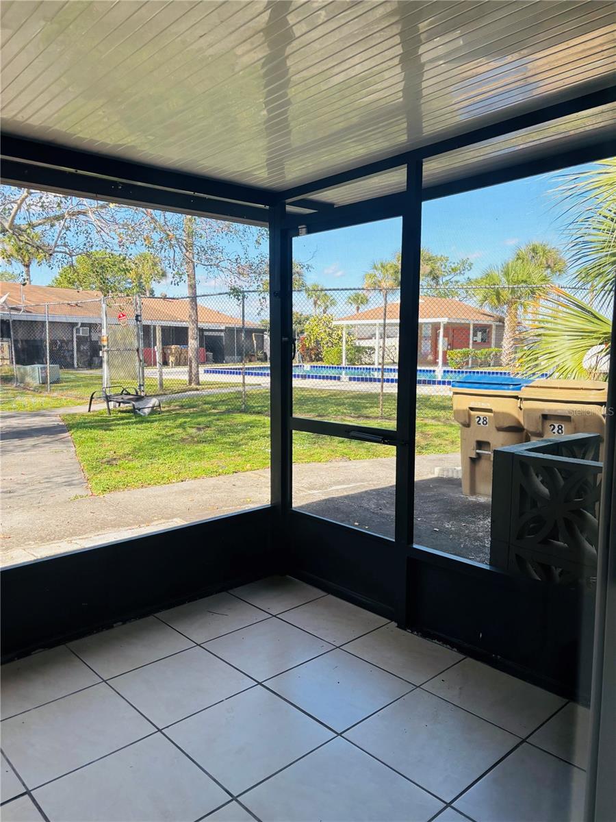 Image 36 of 47 For 28 Las Palmas Way