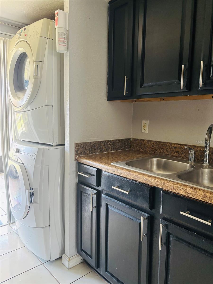 Image 6 of 47 For 28 Las Palmas Way