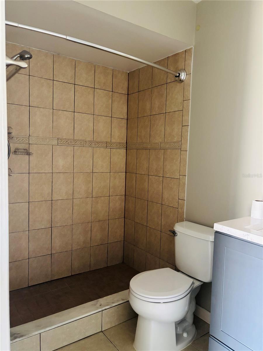 Image 9 of 47 For 28 Las Palmas Way