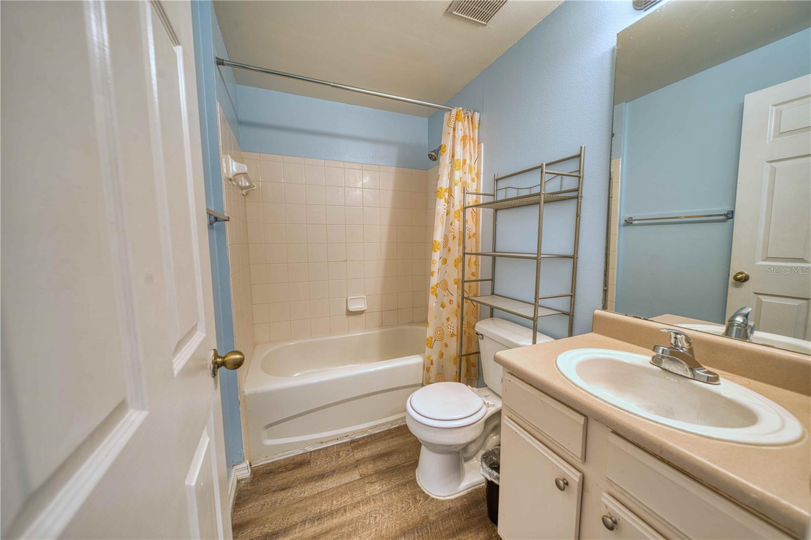 Image 15 of 20 For 10825 Windsor Walk Drive 3306