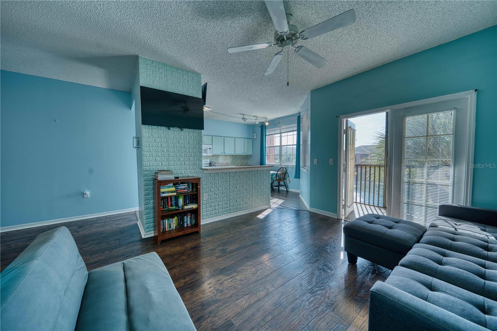 Image 7 of 20 For 10825 Windsor Walk Drive 3306