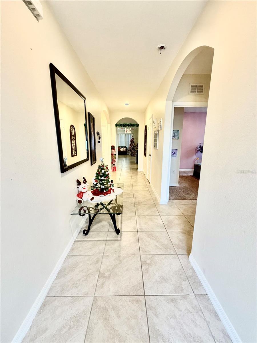 Image 4 of 18 For 3029 Country Club Circle