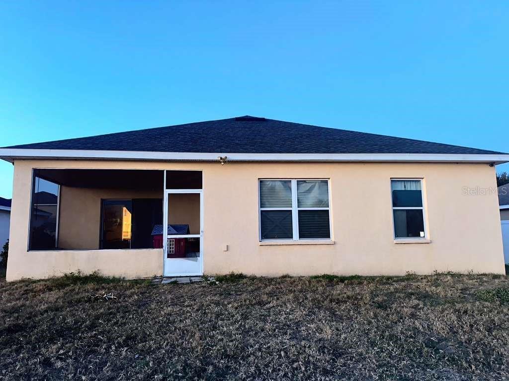 Image 2 of 6 For 520 Highland Meadows Avenue