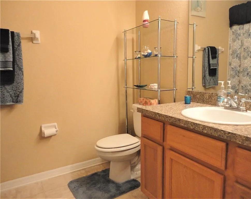 Image 4 of 6 For 520 Highland Meadows Avenue