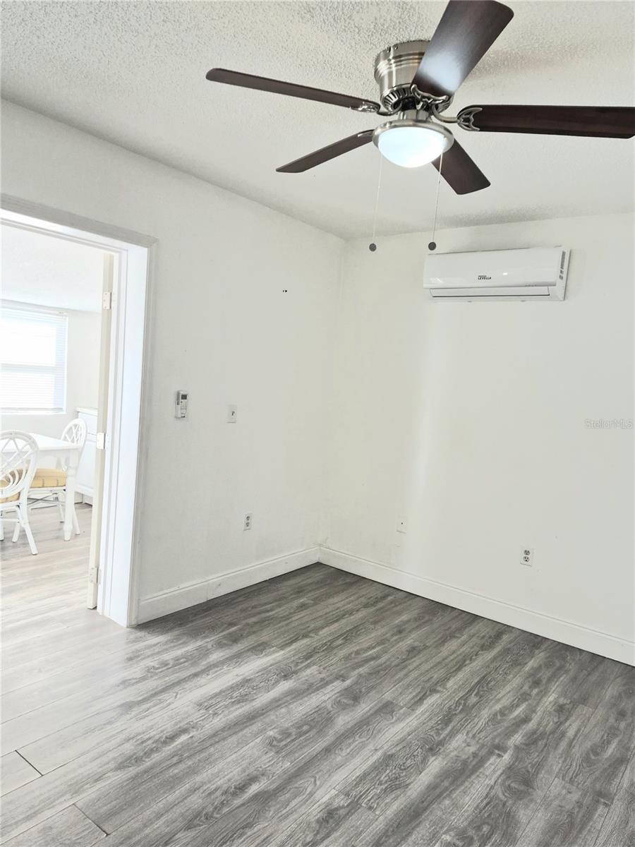 Image 3 of 20 For 708 Antelope Way