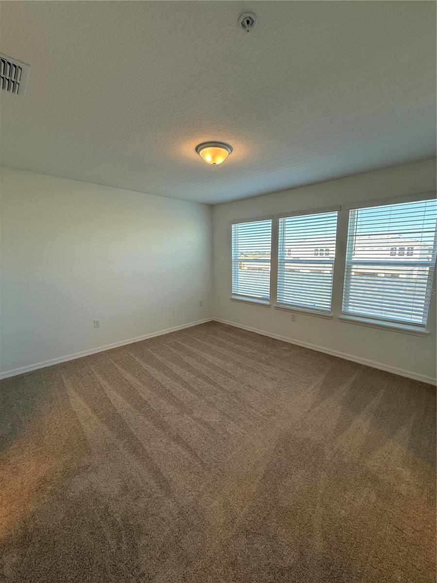 Image 15 of 40 For 4609 Orchard View Alley