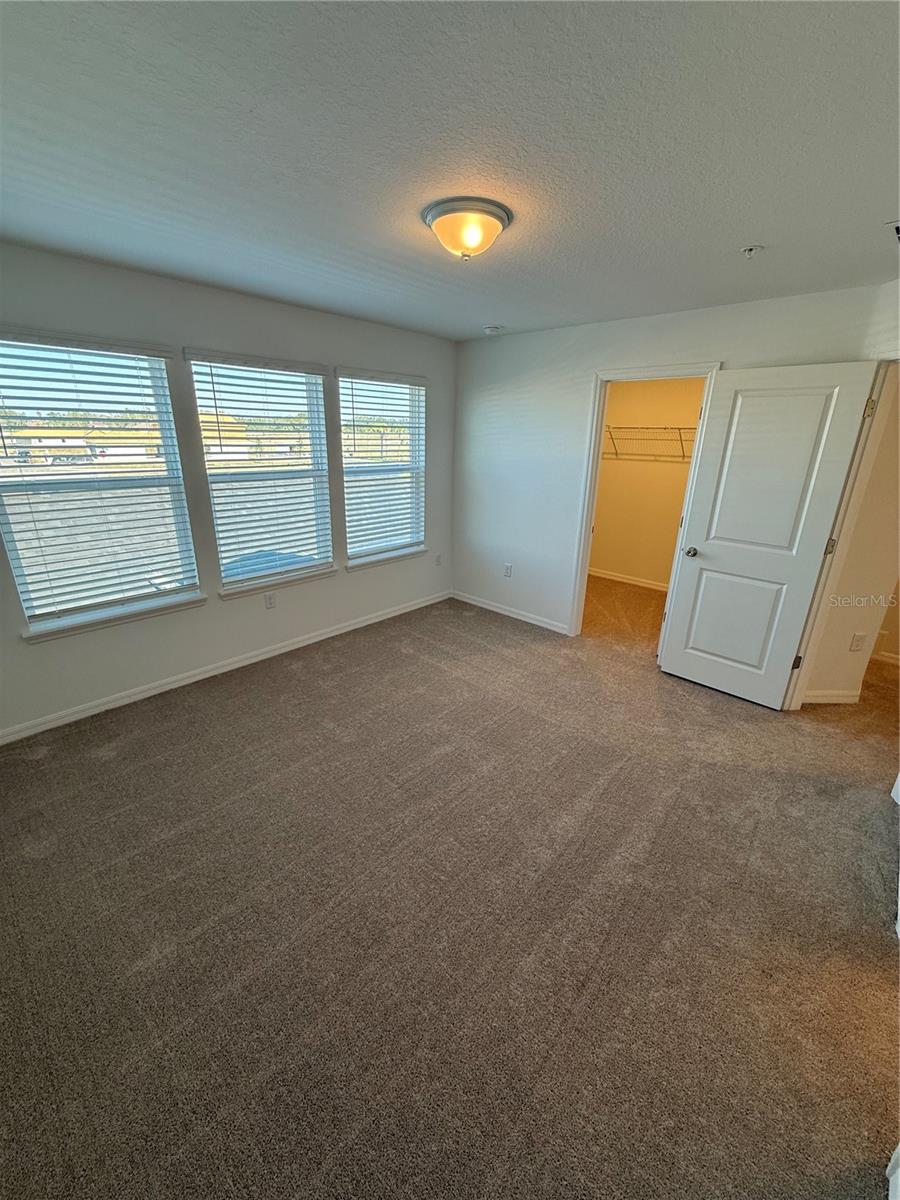 Image 18 of 40 For 4609 Orchard View Alley