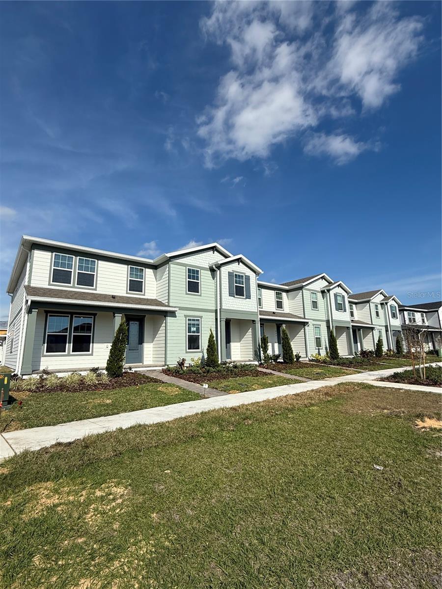 Image 2 of 40 For 4609 Orchard View Alley