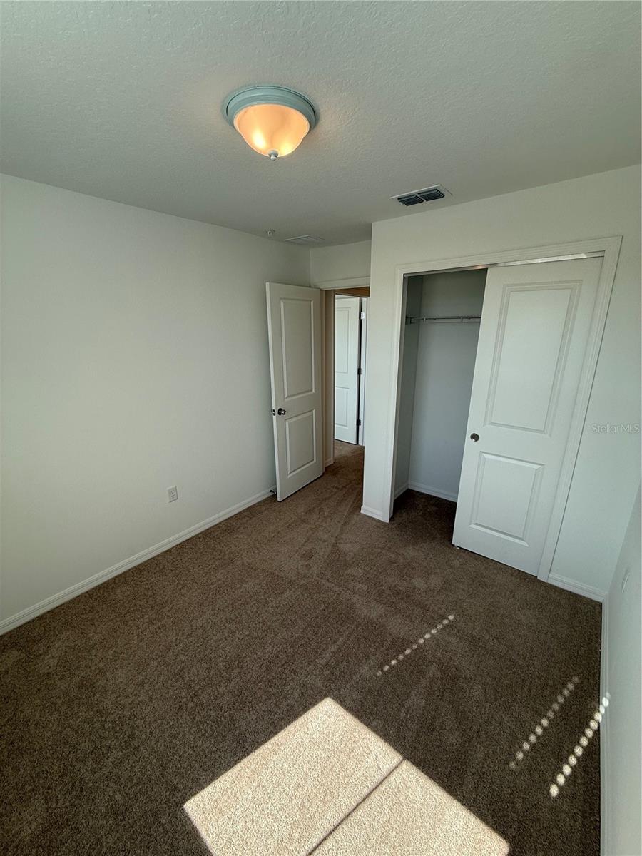 Image 33 of 40 For 4609 Orchard View Alley