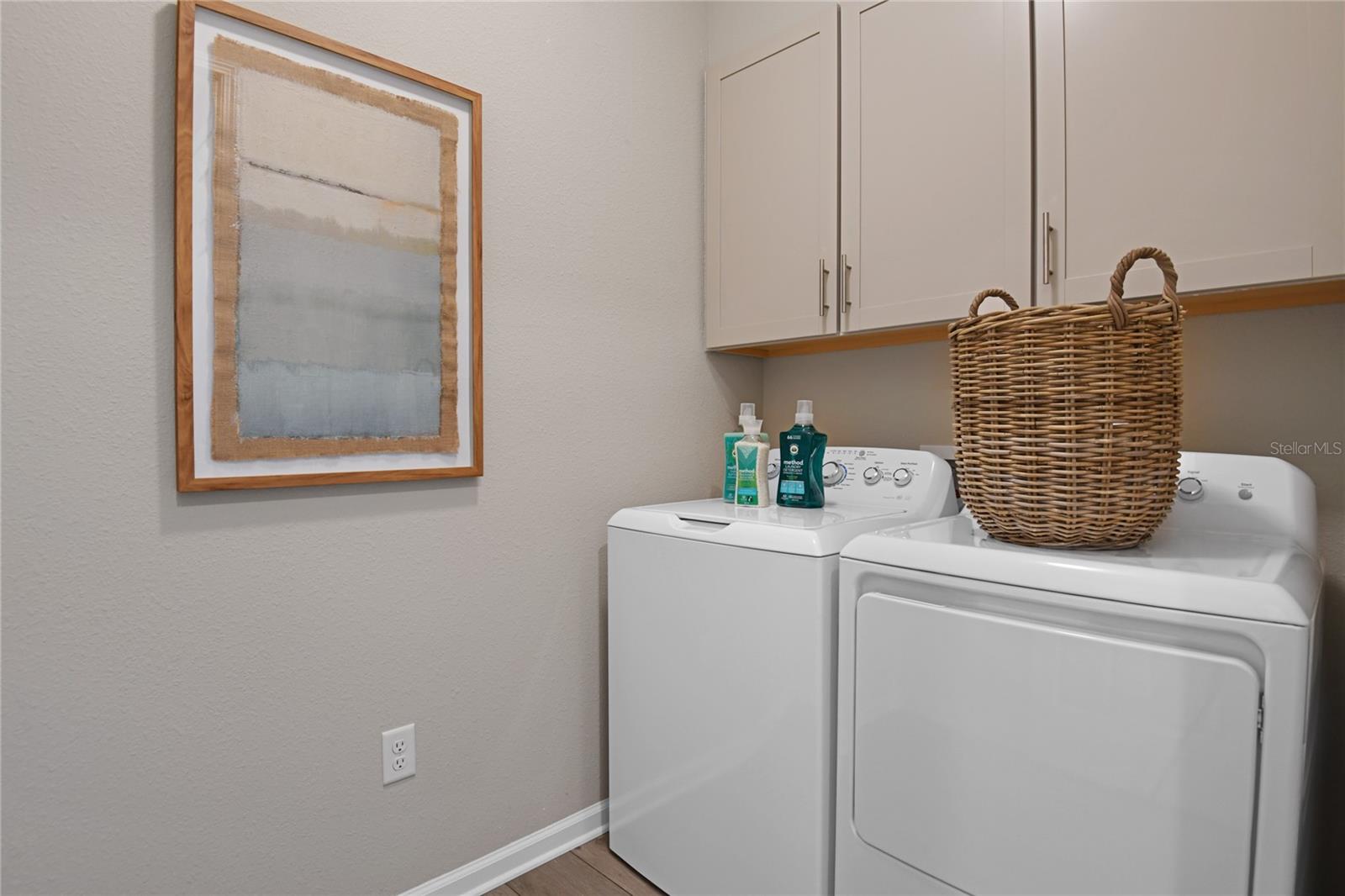 Image 15 of 20 For 205 Enclave Avenue