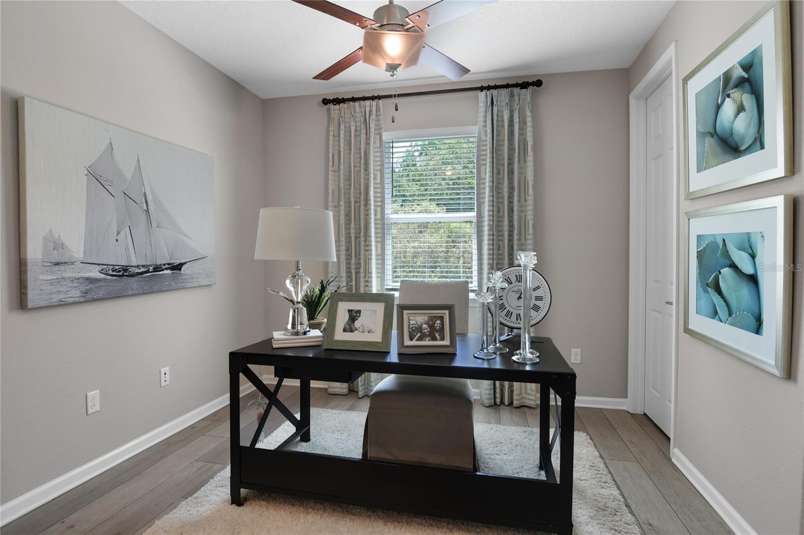 Image 4 of 20 For 205 Enclave Avenue