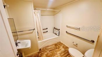 Image 11 of 14 For 3590 Kaiser Avenue