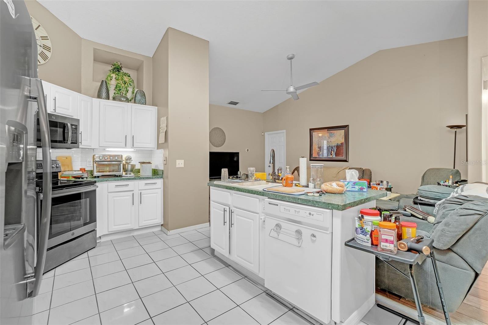 Image 15 of 36 For 1500 Heirloom Drive