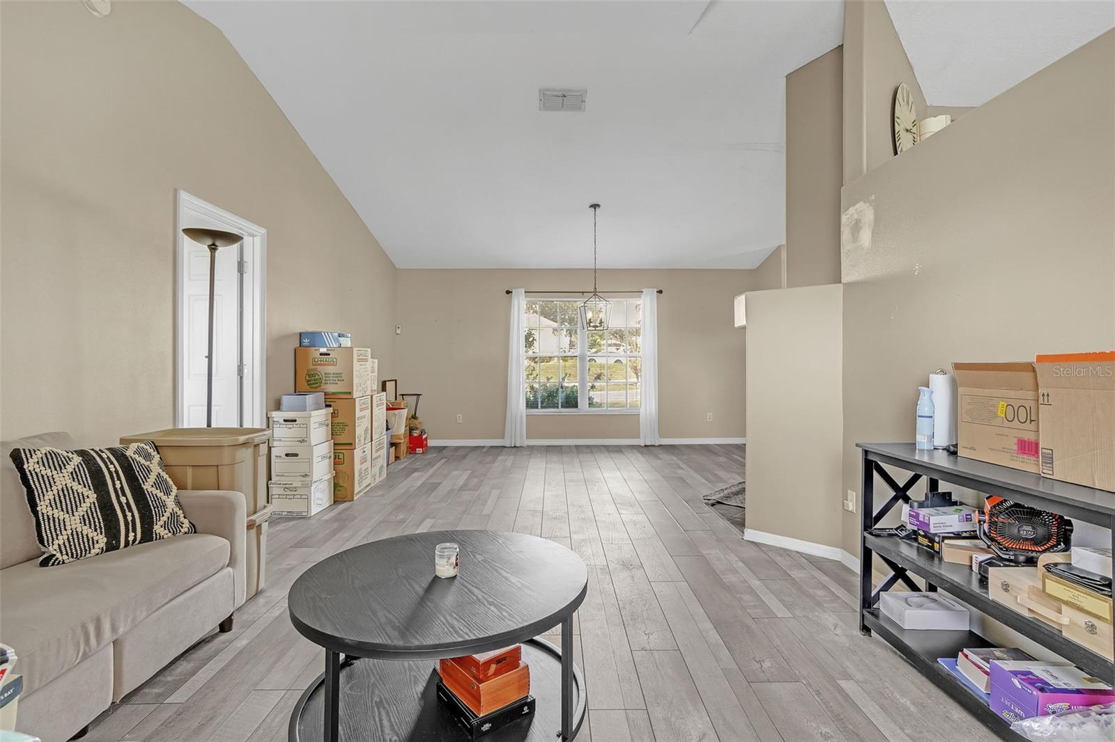 Image 9 of 36 For 1500 Heirloom Drive