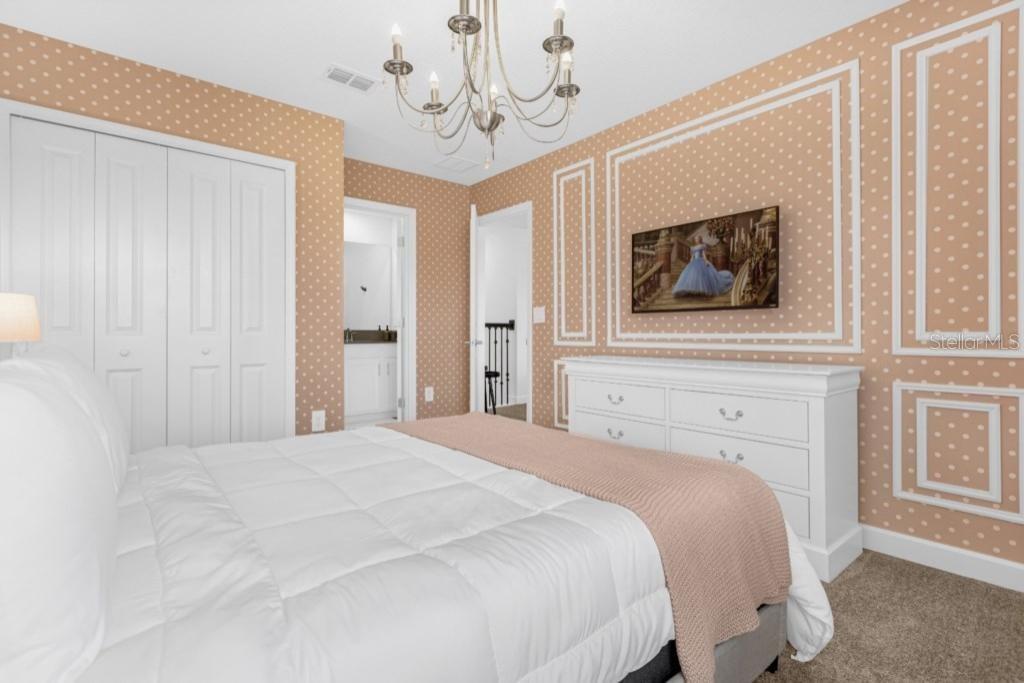 Image 15 of 72 For 9246 Sommerset Hills Drive