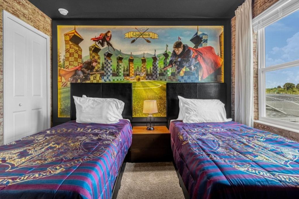 Image 18 of 72 For 9246 Sommerset Hills Drive