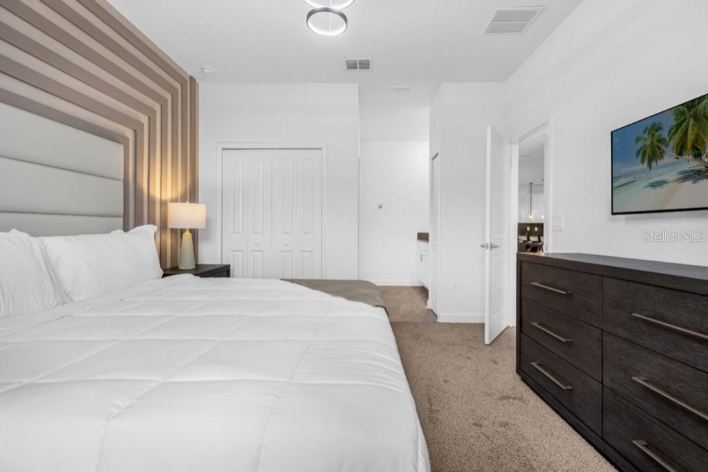 Image 24 of 72 For 9246 Sommerset Hills Drive