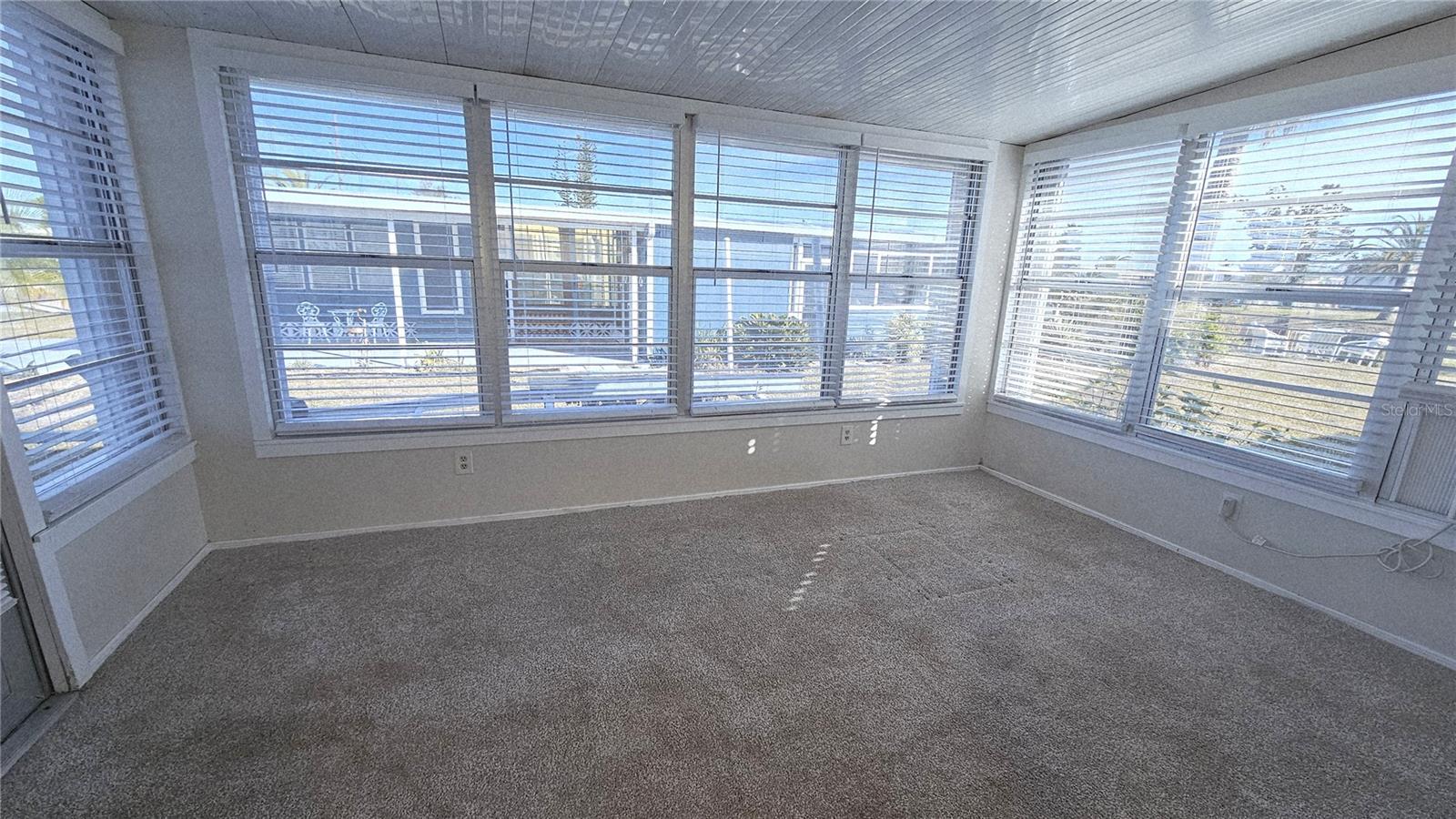 Image 10 of 21 For 1355 Flamingo Drive