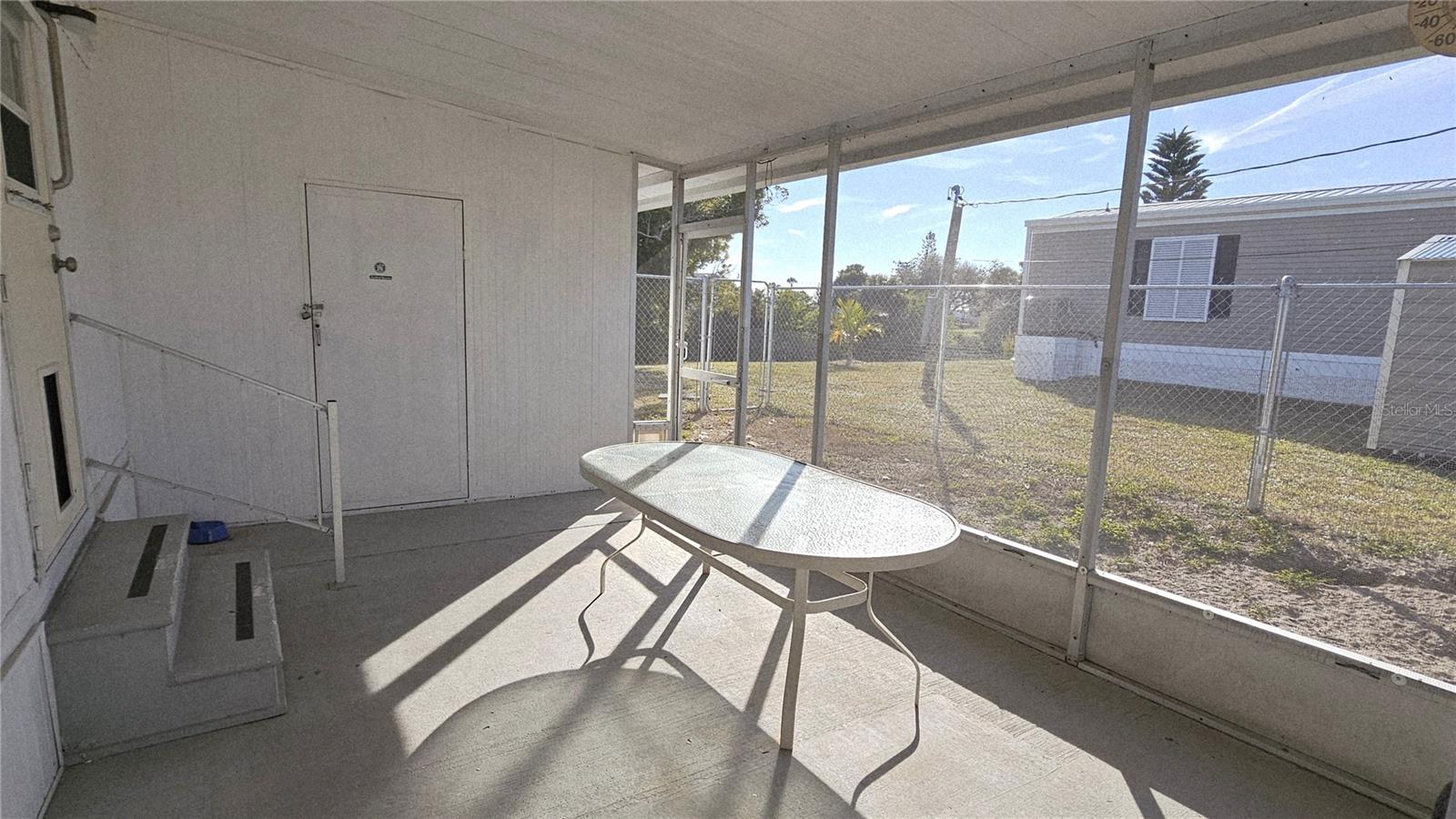 Image 18 of 21 For 1355 Flamingo Drive