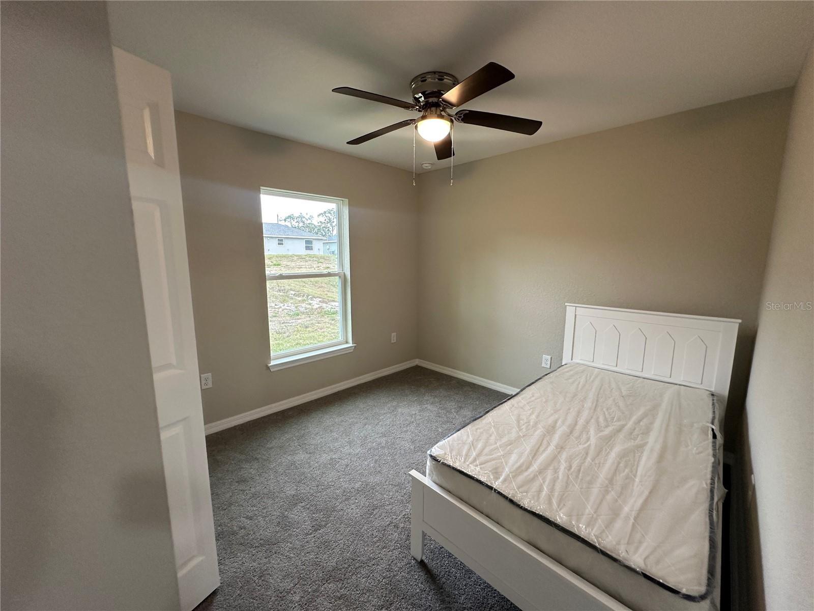 Image 19 of 24 For 17681 113th Place