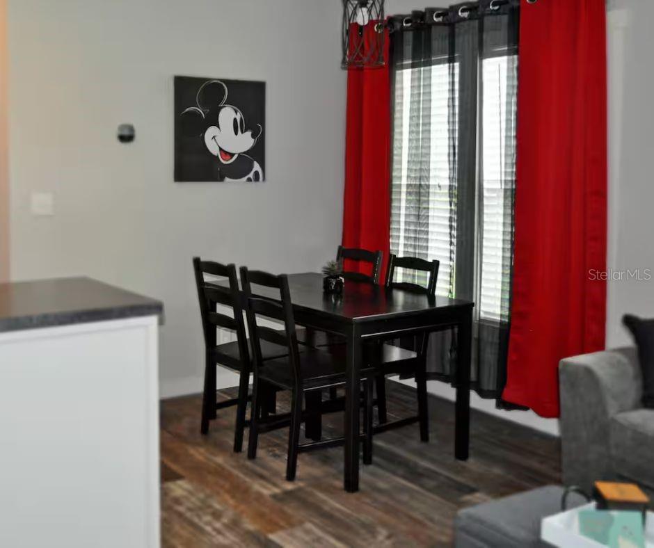 Image 5 of 12 For 29 Merry Men Dr