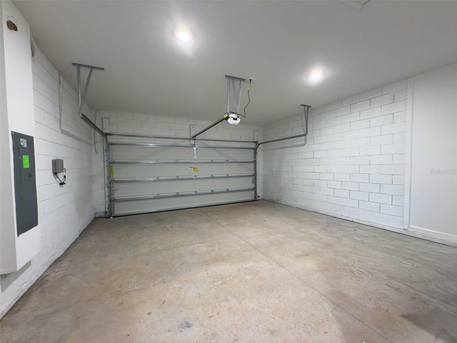 Image 11 of 28 For 321 Kayden Cove