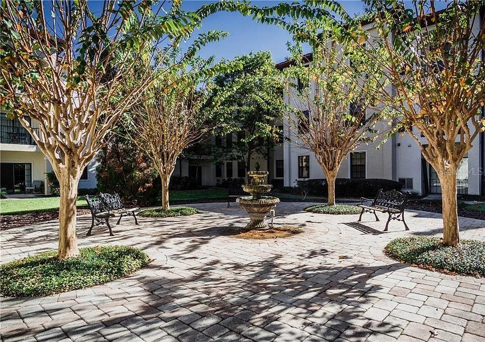 Image 4 of 35 For 5550 Michigan Street 3235