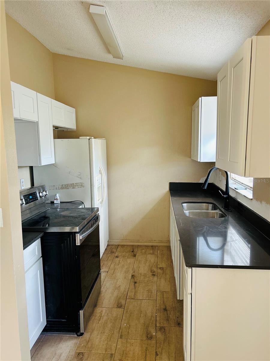 Image 10 of 12 For 1731 Minnow Court